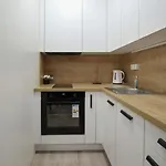Modern Flat With Rooftop Terrace