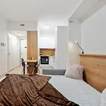 Modern Flat With Rooftop Terrace