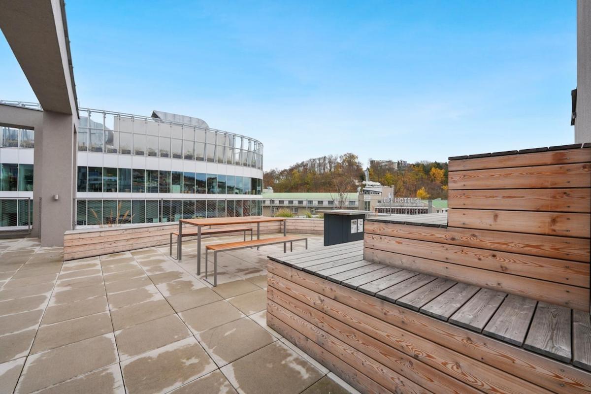 Modern Flat With Rooftop Terrace Praha