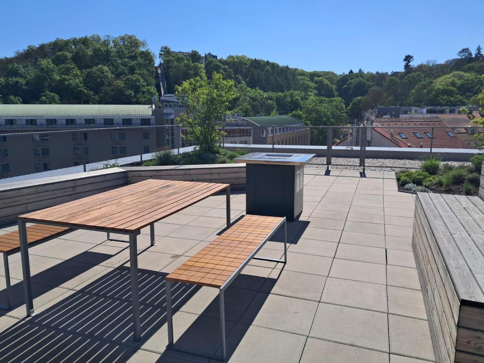 Apartmán Modern Flat With Rooftop Terrace